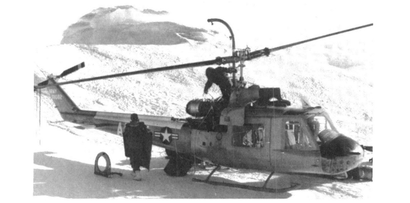 Engine change in —20° F. temperature at 10,500 feet altitude on Mount Discovery. U.S. Navy Photo.