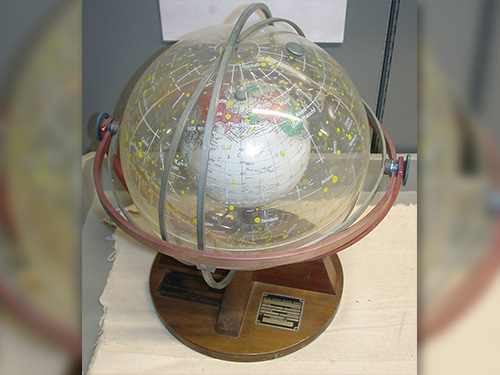 Farquhar Transparent Globes, was used in the 1960s to teach Army mariners how to navigate using the stars.